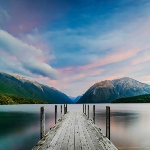 Une composition simple, un ponton qui guide le regard et une pose longue pour adoucir toute la scène.

Le filtre polarisant CPL permet de mieux maîtriser les reflets à la surface de l’eau et de renforcer les couleurs, tandis que le filtre ND allonge le temps de pose pour lisser le lac et donner plus de mouvement au ciel.

Une combinaison efficace pour obtenir un rendu plus équilibré et plus immersif directement à la prise de vue.

Photo : @rg_photo_stories 
Filtres utilisés : CPL + ND

#kasefiltersfrance #kasefiltersglobal #kasecpl #ndfilter